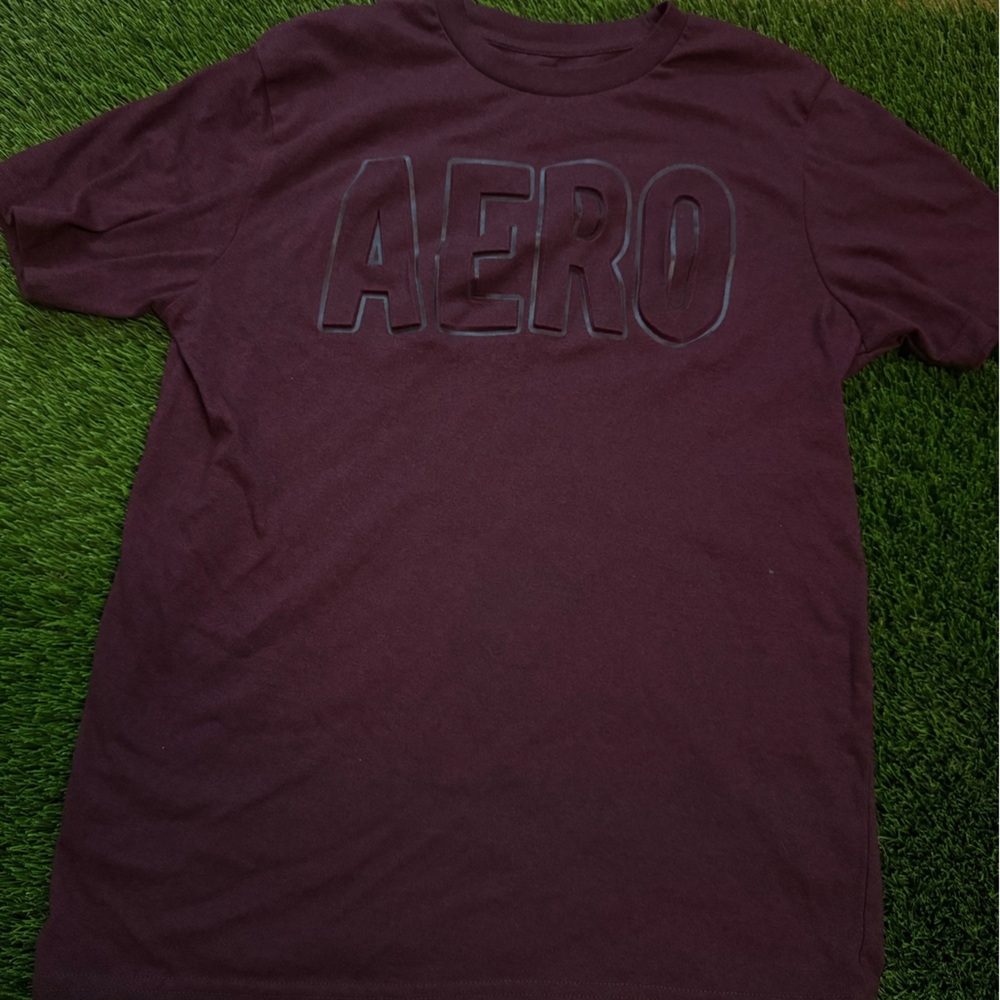 Aeropostale Men's Dark Red Tee